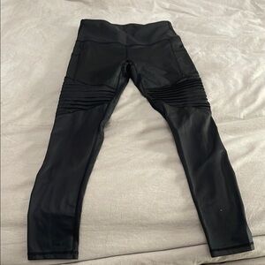 Black High-Waisted Leggings